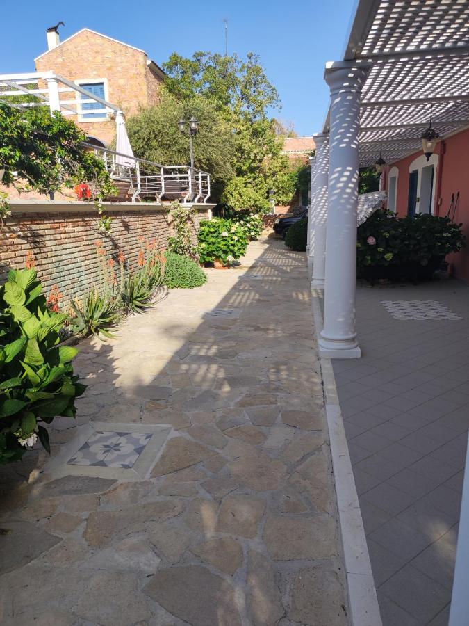 Metohi Georgila Chrissi Akti Chania Exterior foto