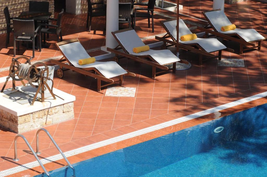 Metohi Georgila Chrissi Akti Chania Exterior foto