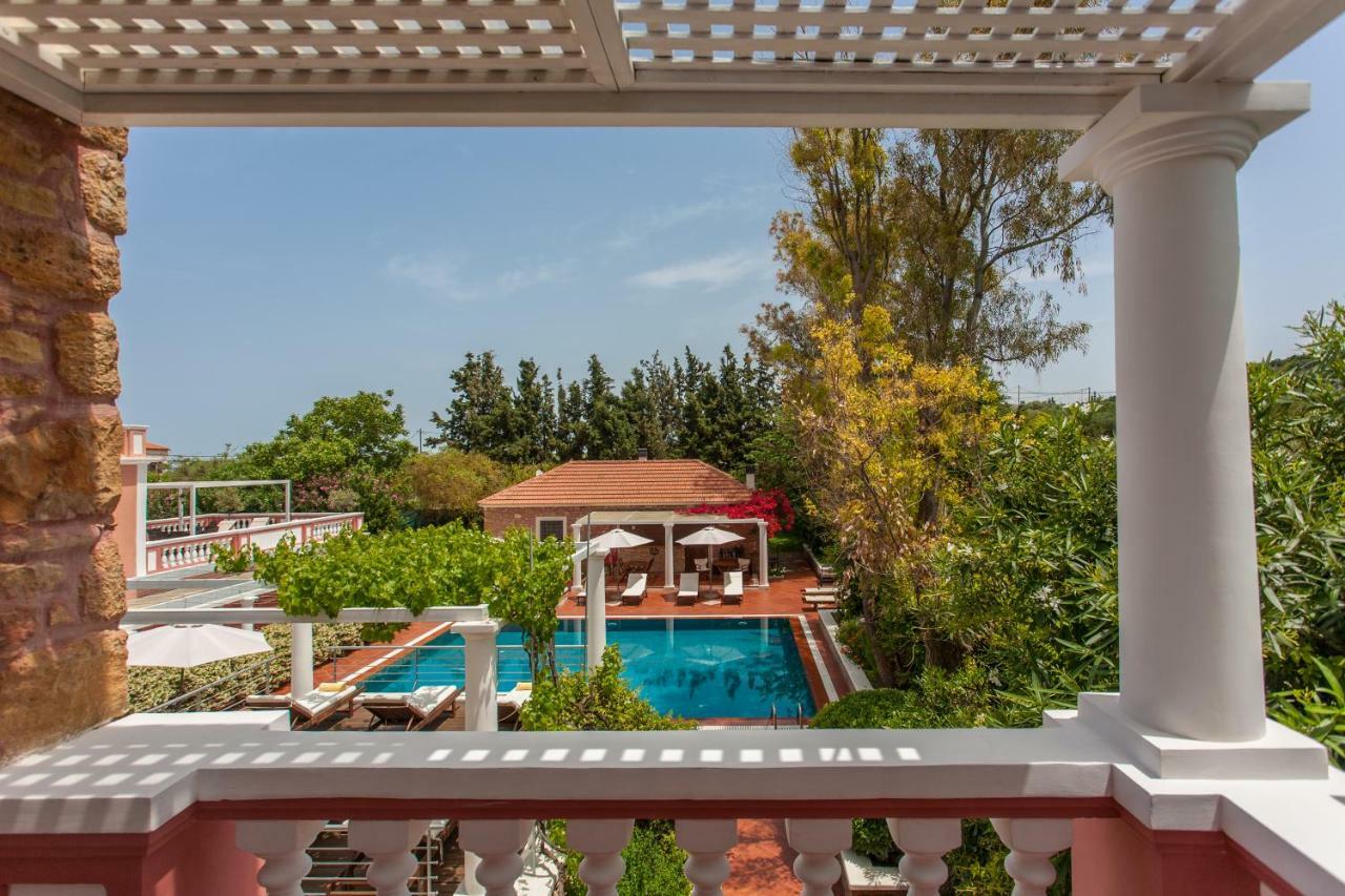 Metohi Georgila Chrissi Akti Chania Exterior foto